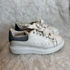 Alexander McQueen sneakers 39